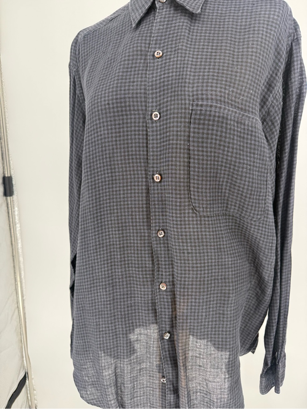 Barney’s Men's Black & Gray Micro-Check Linen Button-Up Shirt sz Large - Picture 4 of 8